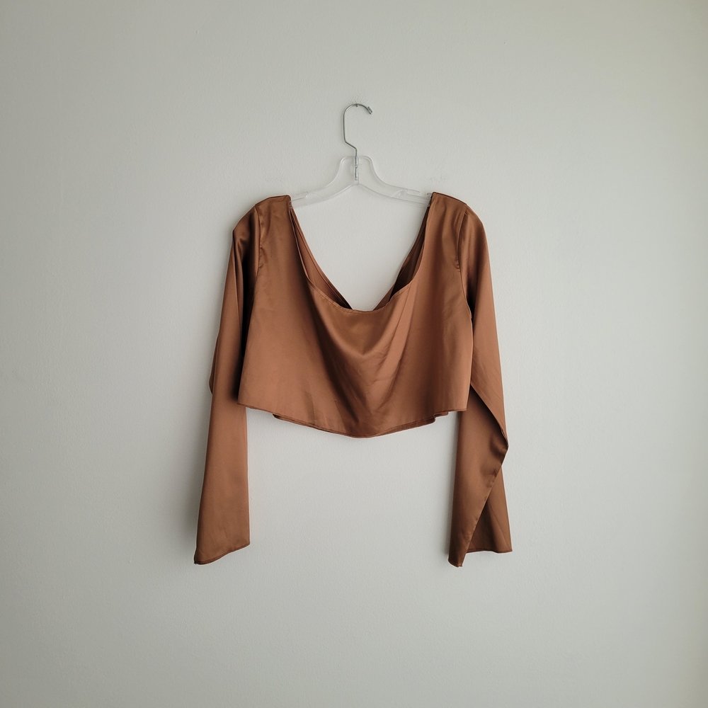 NWT Ryan Destiny x PacSun Elegant Brown Satin Unbothered Off-The-Shoulder Top